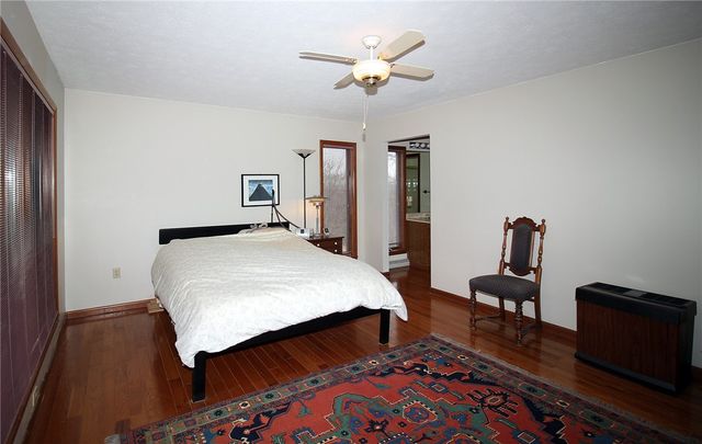 227 Springhouse Drive, Jefferson Hills, PA 15025