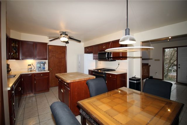 227 Springhouse Drive, Jefferson Hills, PA 15025