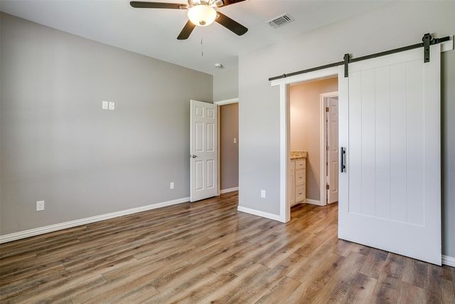 430 Mitchell Boulevard, Weatherford, TX 76087