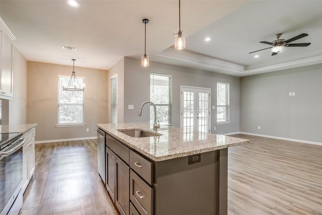 430 Mitchell Boulevard, Weatherford, TX 76087