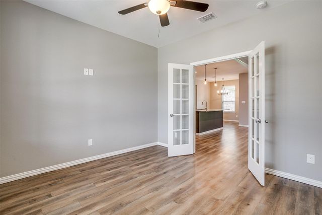 430 Mitchell Boulevard, Weatherford, TX 76087