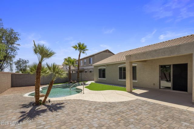 17862 W CARIBBEAN Lane, Surprise, AZ 85388