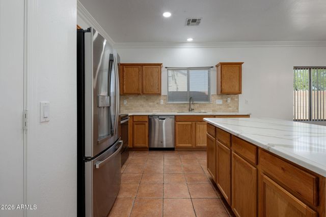 17862 W CARIBBEAN Lane, Surprise, AZ 85388
