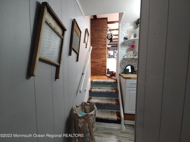 15 Cedarcrest Drive, Bayville, NJ 08721