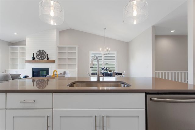 1519 Eagle Shore Court, Hudsonville, MI 49426