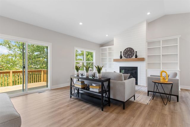 1519 Eagle Shore Court, Hudsonville, MI 49426