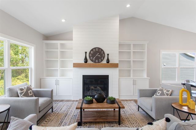 1519 Eagle Shore Court, Hudsonville, MI 49426