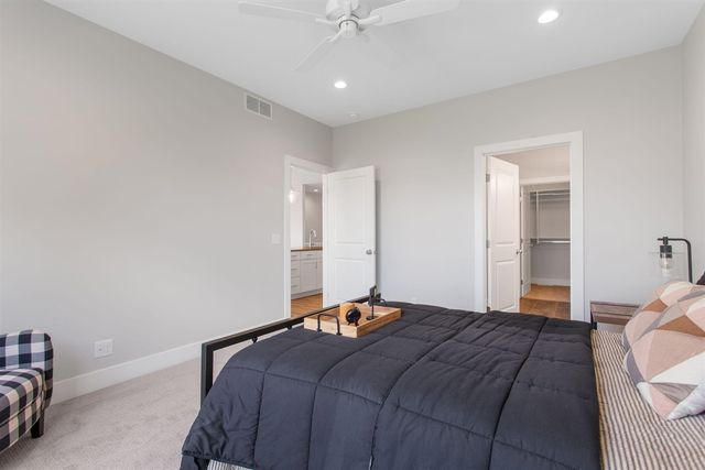 1519 Eagle Shore Court, Hudsonville, MI 49426