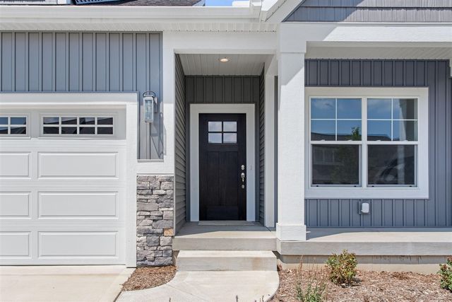 1519 Eagle Shore Court, Hudsonville, MI 49426