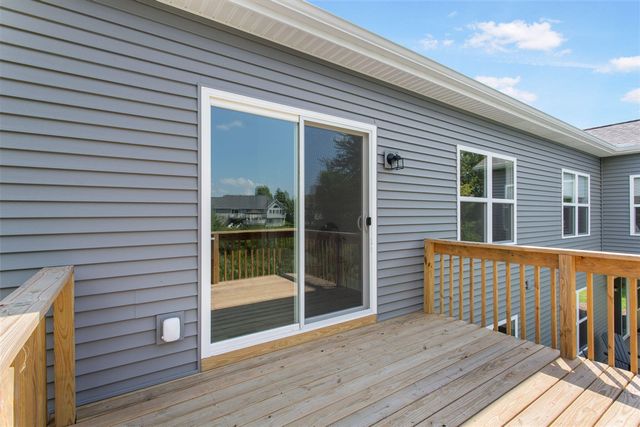 1519 Eagle Shore Court, Hudsonville, MI 49426