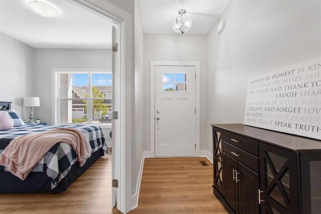 1519 Eagle Shore Court, Hudsonville, MI 49426