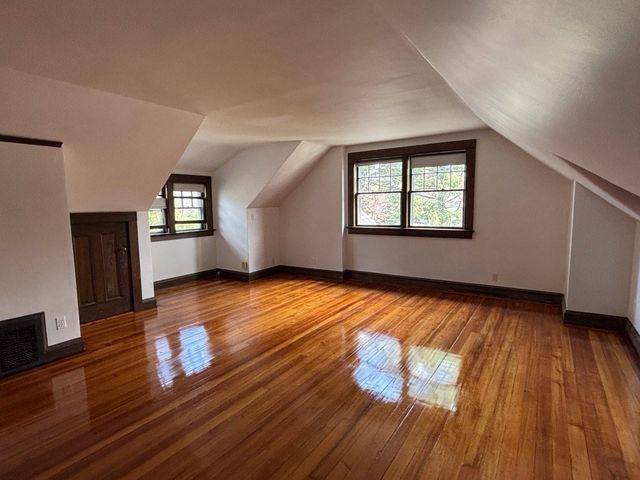 41 Powell Street Upper, Brookline, MA 02446