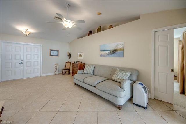 309 SE 31st TER, Cape Coral, FL 33904