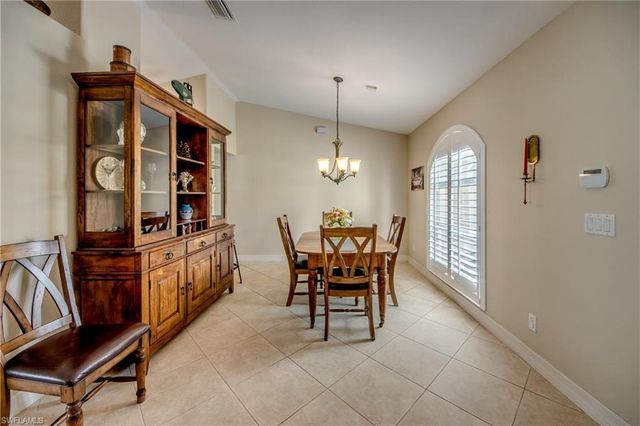 309 SE 31st TER, Cape Coral, FL 33904