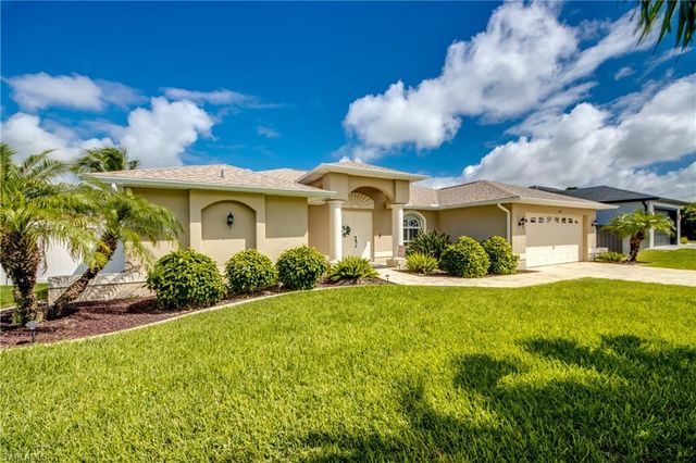 309 SE 31st TER, Cape Coral, FL 33904