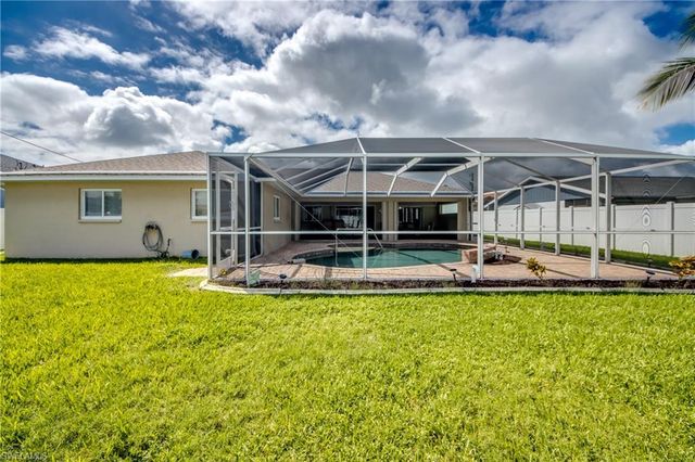 309 SE 31st TER, Cape Coral, FL 33904