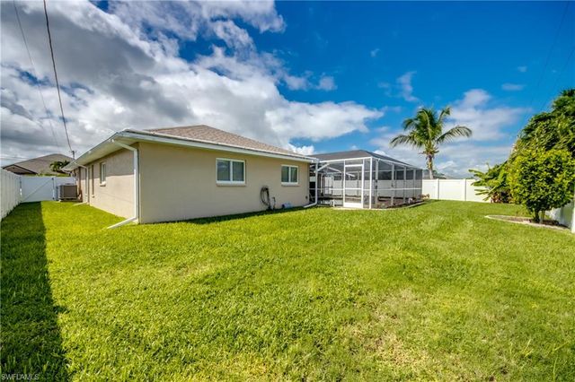 309 SE 31st TER, Cape Coral, FL 33904