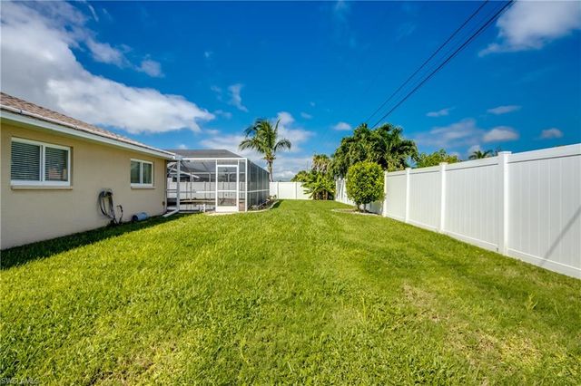 309 SE 31st TER, Cape Coral, FL 33904