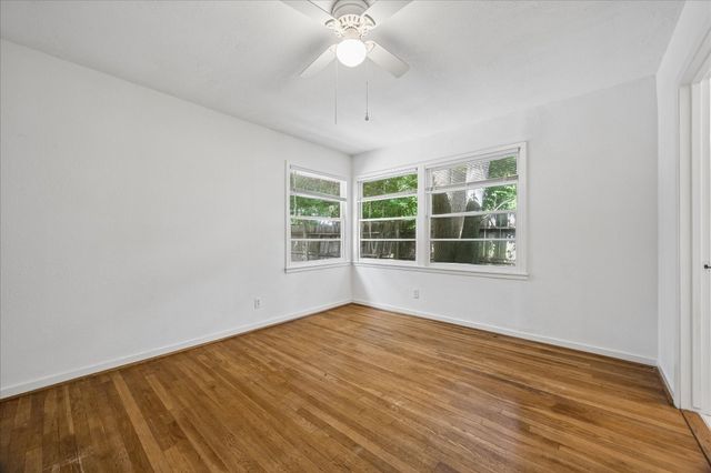 4022 Woodcraft Street, Houston, TX 77025
