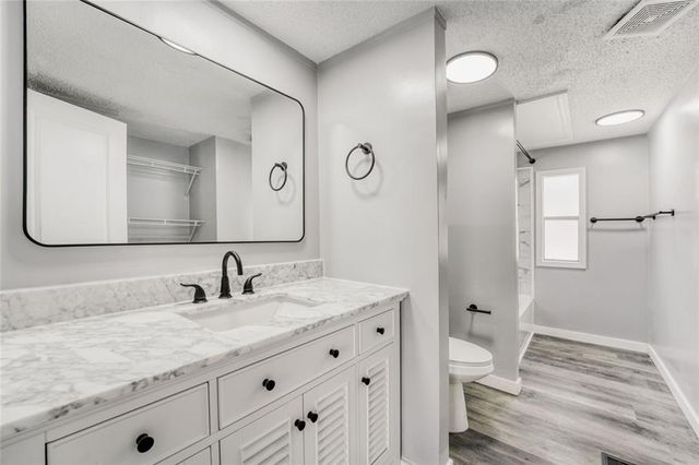 916 Bel Air Boulevard, Hampton, GA 30228