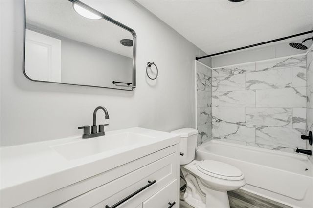 916 Bel Air Boulevard, Hampton, GA 30228