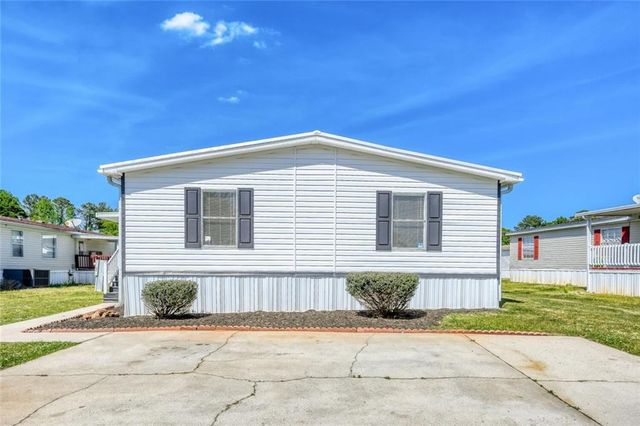 916 Bel Air Boulevard, Hampton, GA 30228
