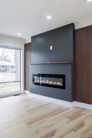 23118 Recreation Street, Saint Clair Shores, MI 48082