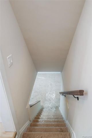 23118 Recreation Street, Saint Clair Shores, MI 48082