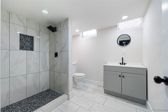 23118 Recreation Street, Saint Clair Shores, MI 48082