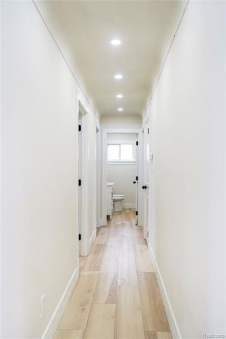 23118 Recreation Street, Saint Clair Shores, MI 48082