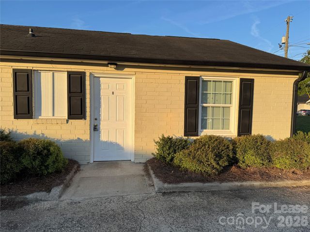 1665 N Webb Street Apt H, Gastonia, NC 28052