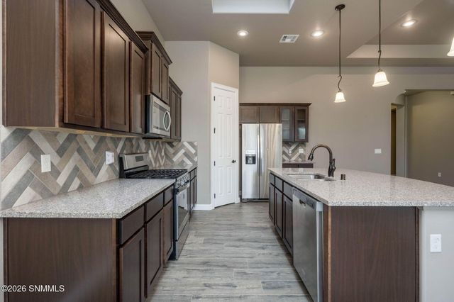 6060 Arosa Street, Las Cruces, NM 88012