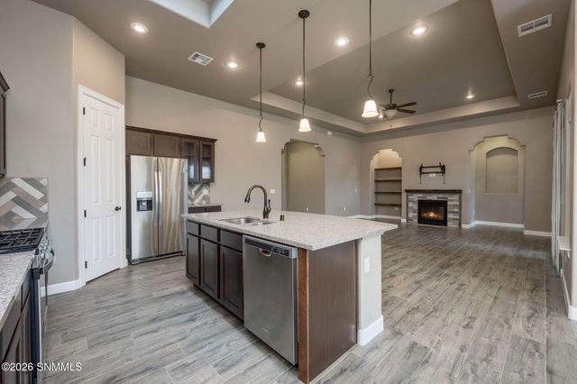 6060 Arosa Street, Las Cruces, NM 88012