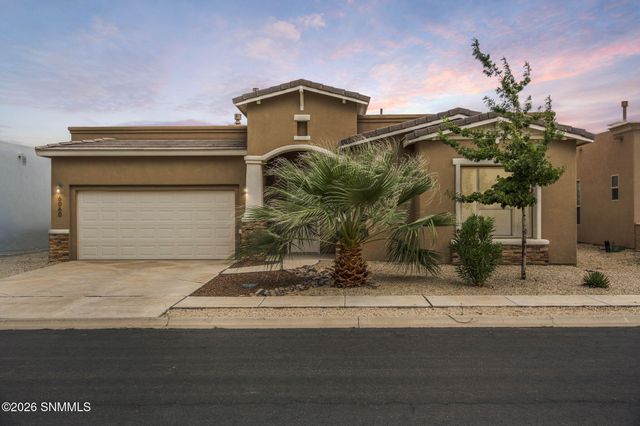 6060 Arosa Street, Las Cruces, NM 88012