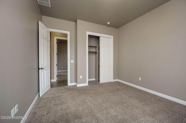 6060 Arosa Street, Las Cruces, NM 88012