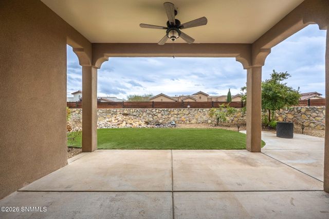 6060 Arosa Street, Las Cruces, NM 88012