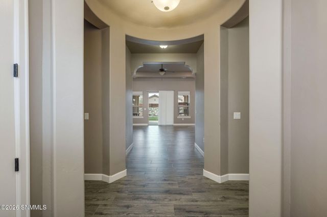 6060 Arosa Street, Las Cruces, NM 88012