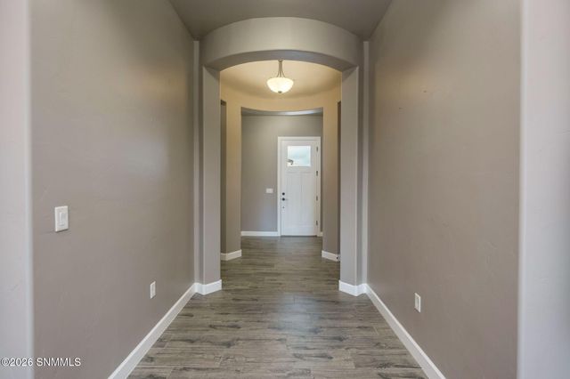 6060 Arosa Street, Las Cruces, NM 88012