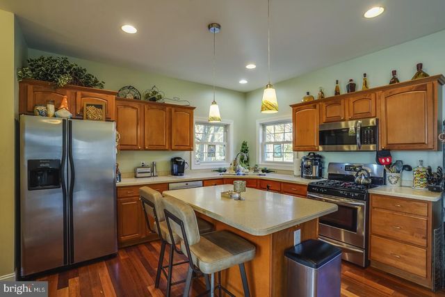 53 WASHINGTON ST, Dover, DE 19901