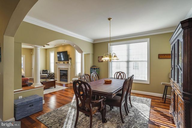 53 WASHINGTON ST, Dover, DE 19901