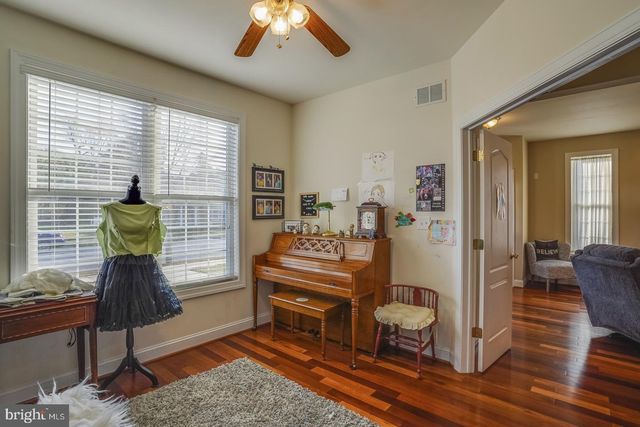 53 WASHINGTON ST, Dover, DE 19901