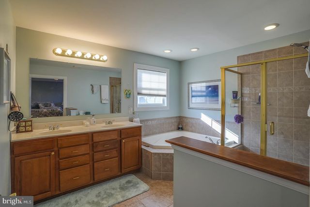 53 WASHINGTON ST, Dover, DE 19901