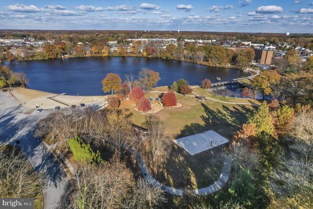 53 WASHINGTON ST, Dover, DE 19901