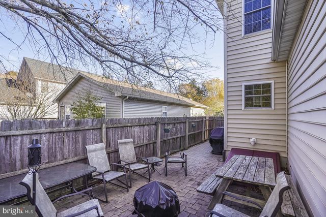 53 WASHINGTON ST, Dover, DE 19901