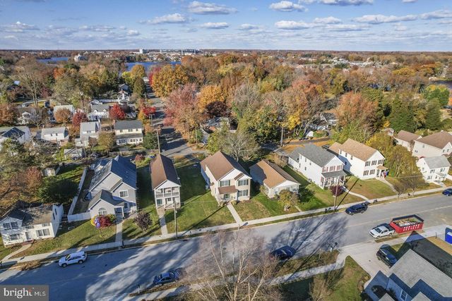 53 WASHINGTON ST, Dover, DE 19901