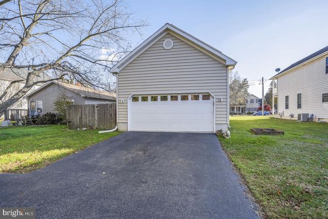 53 WASHINGTON ST, Dover, DE 19901