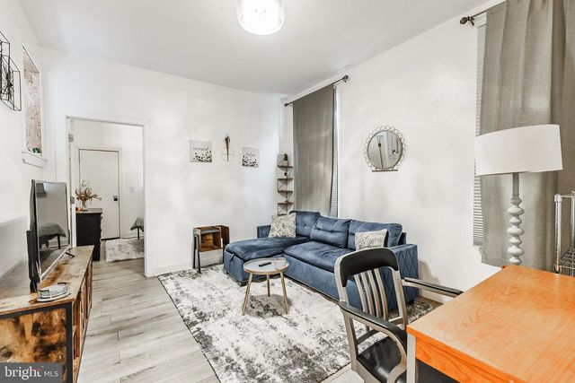 617 E LOCUST AVE, Philadelphia, PA 19144