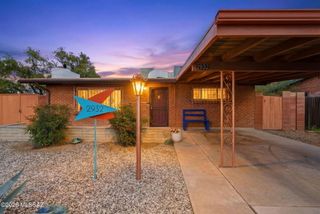 2932 N Dodge Boulevard, Tucson, AZ 85716