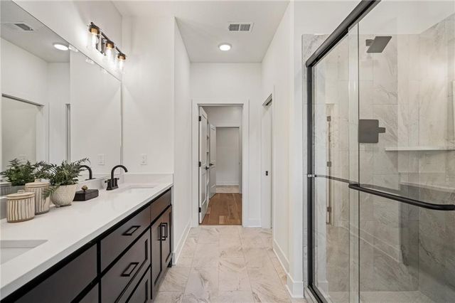 9717 Jupiter Street, Lenexa, KS 66219