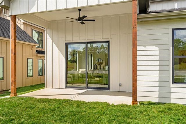 9717 Jupiter Street, Lenexa, KS 66219